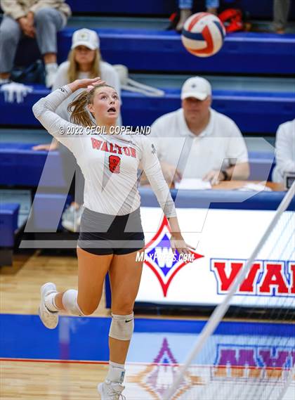Thumbnail 1 in Lambert vs. Walton (GHSA 7A Semifinal) photogallery.