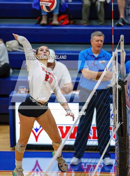 Thumbnail 3 in Lambert vs. Walton (GHSA 7A Semifinal) photogallery.