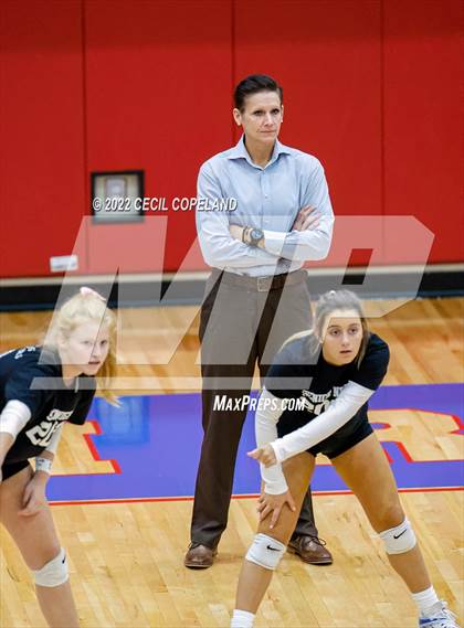Thumbnail 1 in Lambert vs. Walton (GHSA 7A Semifinal) photogallery.
