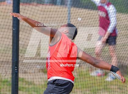 Thumbnail 1 in Daniel Roberts Invite (Discus Throw) photogallery.