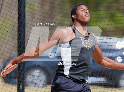 Thumbnail 1 in Daniel Roberts Invite (Discus Throw) photogallery.