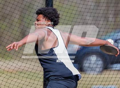Thumbnail 2 in Daniel Roberts Invite (Discus Throw) photogallery.