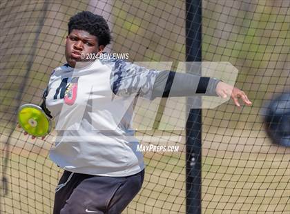 Thumbnail 1 in Daniel Roberts Invite (Discus Throw) photogallery.