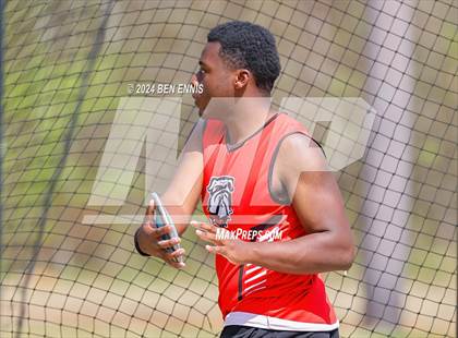 Thumbnail 3 in Daniel Roberts Invite (Discus Throw) photogallery.