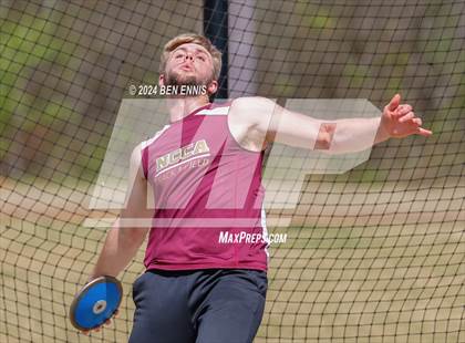 Thumbnail 3 in Daniel Roberts Invite (Discus Throw) photogallery.