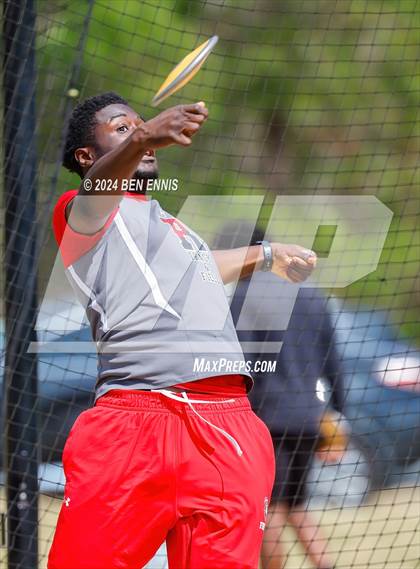Thumbnail 1 in Daniel Roberts Invite (Discus Throw) photogallery.