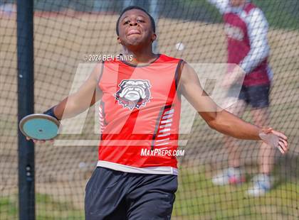 Thumbnail 2 in Daniel Roberts Invite (Discus Throw) photogallery.