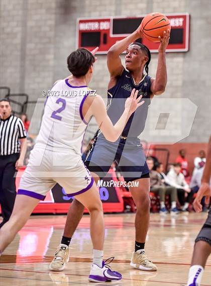 Thumbnail 1 in St. Augustine vs. Notre Dame (SO) (Nike Extravaganza) photogallery.