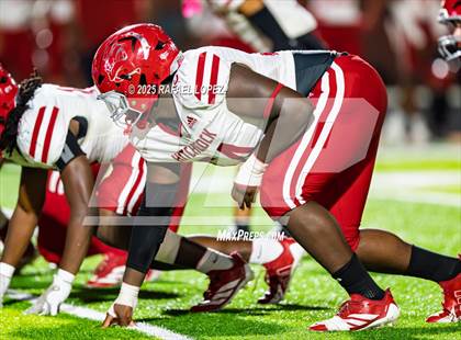 Thumbnail 1 in Hardin vs. Hitchcock (UIL 3A D1 Football Area) photogallery.