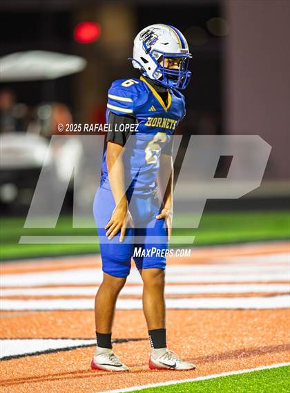 Thumbnail 3 in Hardin vs. Hitchcock (UIL 3A D1 Football Area) photogallery.