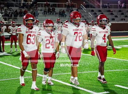 Thumbnail 2 in Hardin vs. Hitchcock (UIL Football 3A D1 Area) photogallery.