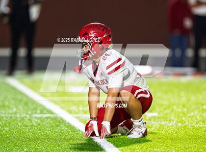 Thumbnail 1 in Hardin vs. Hitchcock (UIL 3A D1 Football Area) photogallery.