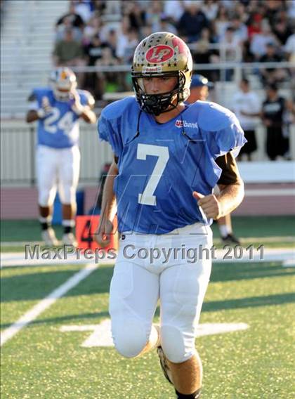 Thumbnail 3 in Lions All-Star Football Game (North vs. South)  photogallery.