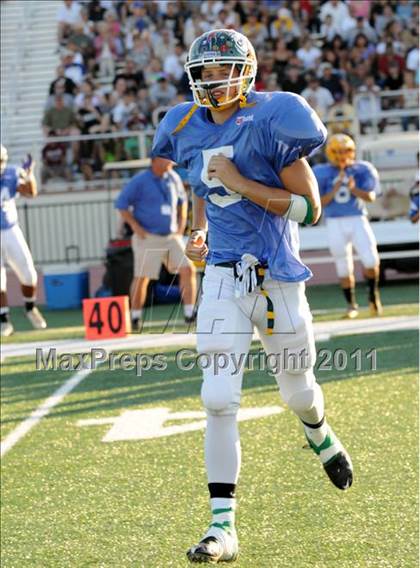 Thumbnail 2 in Lions All-Star Football Game (North vs. South)  photogallery.