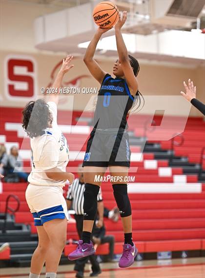 Thumbnail 1 in Windward vs. El Camino Real (Battle at the Beach) photogallery.