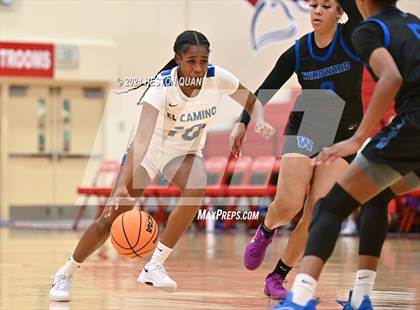 Thumbnail 1 in Windward vs. El Camino Real (Battle at the Beach) photogallery.