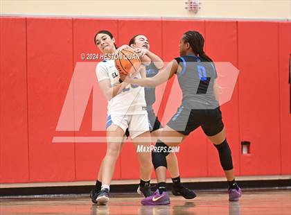 Thumbnail 1 in Windward vs. El Camino Real (Battle at the Beach) photogallery.
