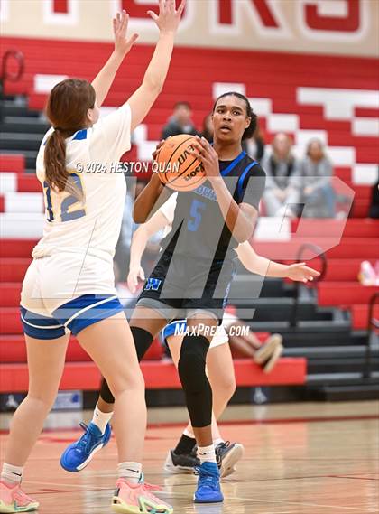 Thumbnail 3 in Windward vs. El Camino Real (Battle at the Beach) photogallery.