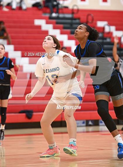 Thumbnail 1 in Windward vs. El Camino Real (Battle at the Beach) photogallery.