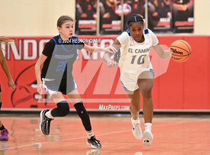 Thumbnail 3 in Windward vs. El Camino Real (Battle at the Beach) photogallery.