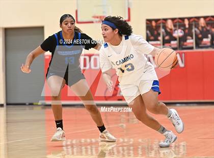 Thumbnail 1 in Windward vs. El Camino Real (Battle at the Beach) photogallery.