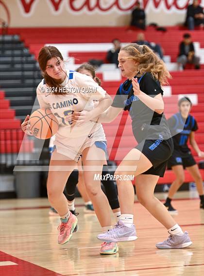Thumbnail 1 in Windward vs. El Camino Real (Battle at the Beach) photogallery.