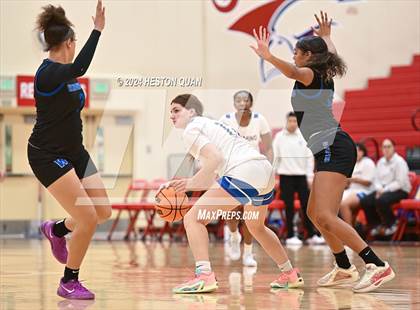 Thumbnail 2 in Windward vs. El Camino Real (Battle at the Beach) photogallery.