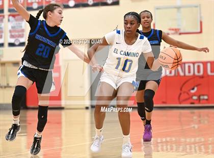 Thumbnail 2 in Windward vs. El Camino Real (Battle at the Beach) photogallery.