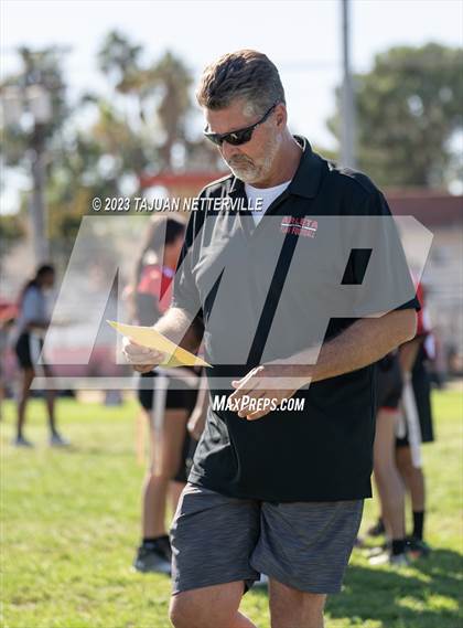 Thumbnail 2 in Arleta @ Van Nuys photogallery.