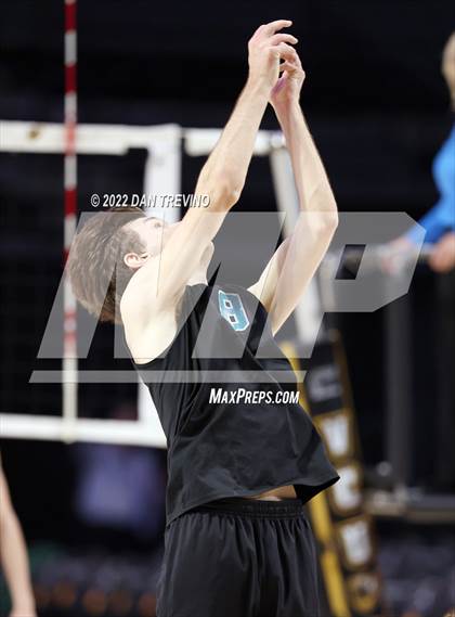Thumbnail 2 in Glen Allen vs James River Midlothian (VHSL Class 5 State Final) photogallery.