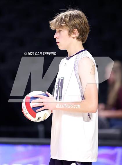 Thumbnail 1 in Glen Allen vs James River Midlothian (VHSL Class 5 State Final) photogallery.