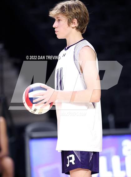 Thumbnail 1 in Glen Allen vs James River Midlothian (VHSL Class 5 State Final) photogallery.
