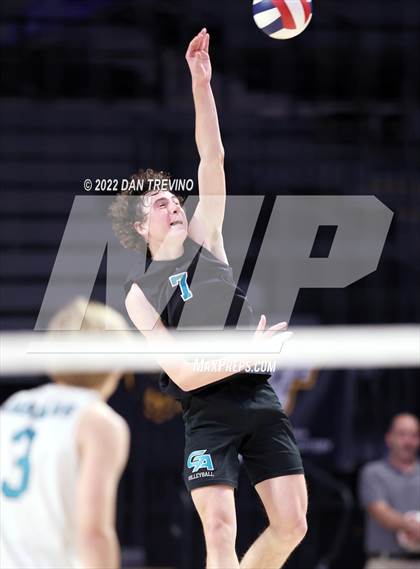 Thumbnail 3 in Glen Allen vs James River Midlothian (VHSL Class 5 State Final) photogallery.