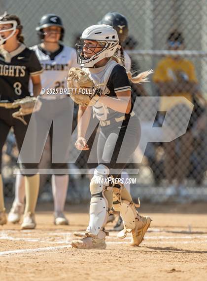 Thumbnail 1 in Fremont vs. Lincoln Southeast photogallery.