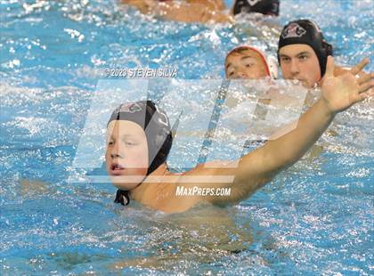 Thumbnail 3 in Cathedral Catholic vs. JSerra Catholic (CIF SoCal Regional D1 Semifinal) photogallery.