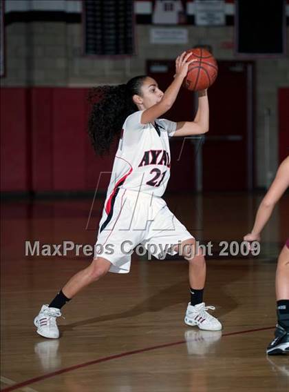 Thumbnail 3 in JSerra Catholic vs. Ayala (Best of the West) photogallery.
