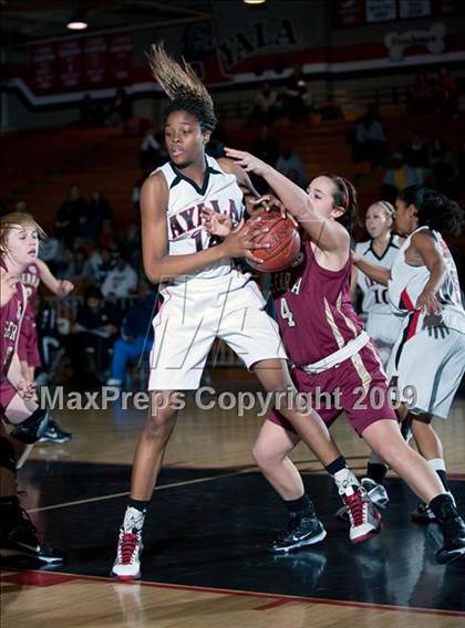Thumbnail 2 in JSerra Catholic vs. Ayala (Best of the West) photogallery.