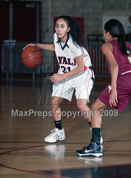 Thumbnail 2 in JSerra Catholic vs. Ayala (Best of the West) photogallery.