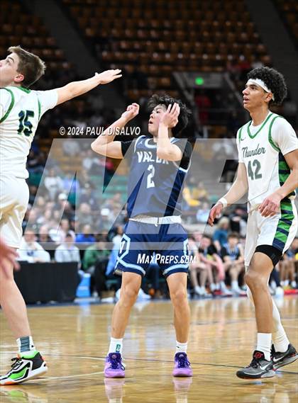 Thumbnail 2 in ThunderRidge vs. Valor Christian (CHSAA 6A State Final) photogallery.