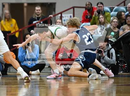 Thumbnail 1 in ThunderRidge vs. Valor Christian (CHSAA 6A State Final) photogallery.