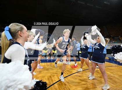 Thumbnail 3 in ThunderRidge vs. Valor Christian (CHSAA 6A State Final) photogallery.