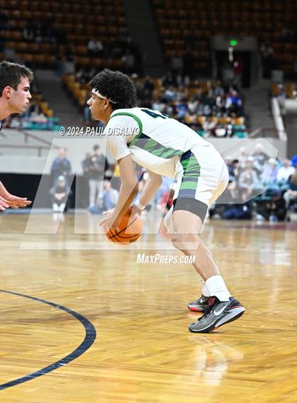Thumbnail 1 in ThunderRidge vs. Valor Christian (CHSAA 6A State Final) photogallery.