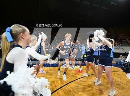 Thumbnail 2 in ThunderRidge vs. Valor Christian (CHSAA 6A State Final) photogallery.