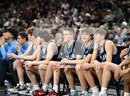 Thumbnail 2 in ThunderRidge vs. Valor Christian (CHSAA 6A State Final) photogallery.