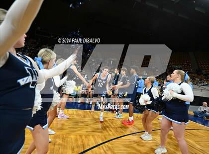 Thumbnail 1 in ThunderRidge vs. Valor Christian (CHSAA 6A State Final) photogallery.
