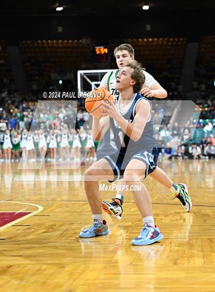 Thumbnail 3 in ThunderRidge vs. Valor Christian (CHSAA 6A State Final) photogallery.