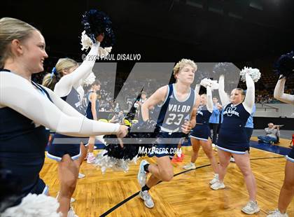 Thumbnail 1 in ThunderRidge vs. Valor Christian (CHSAA 6A State Final) photogallery.