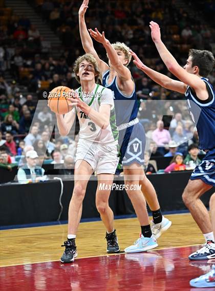 Thumbnail 2 in ThunderRidge vs. Valor Christian (CHSAA 6A State Final) photogallery.