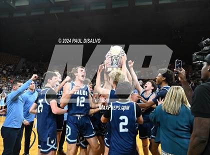 Thumbnail 1 in ThunderRidge vs. Valor Christian (CHSAA 6A State Final) photogallery.