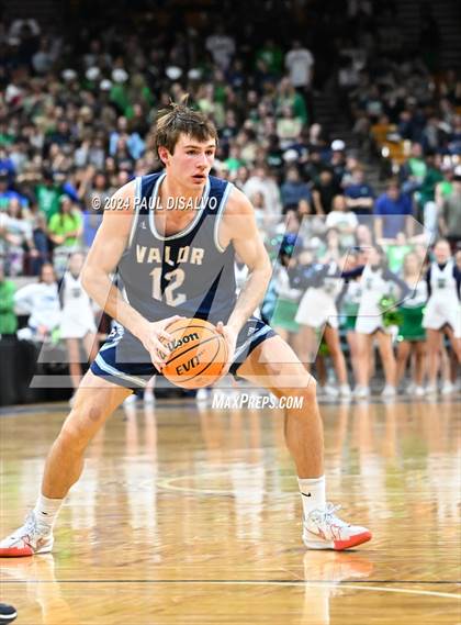 Thumbnail 1 in ThunderRidge vs. Valor Christian (CHSAA 6A State Final) photogallery.